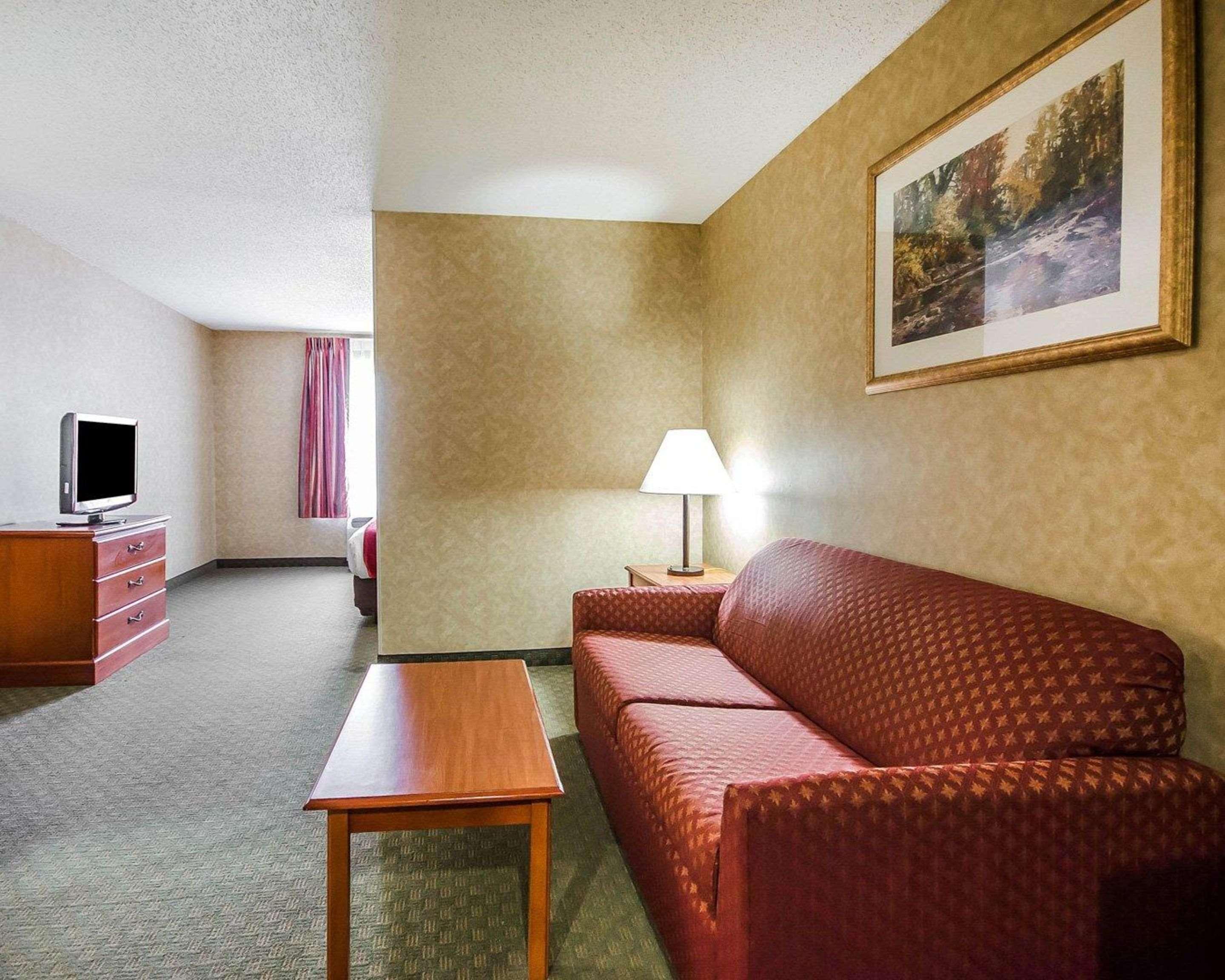 Quality Inn & Suites Rockport-Owensboro North Gold Award Winner Dış mekan fotoğraf