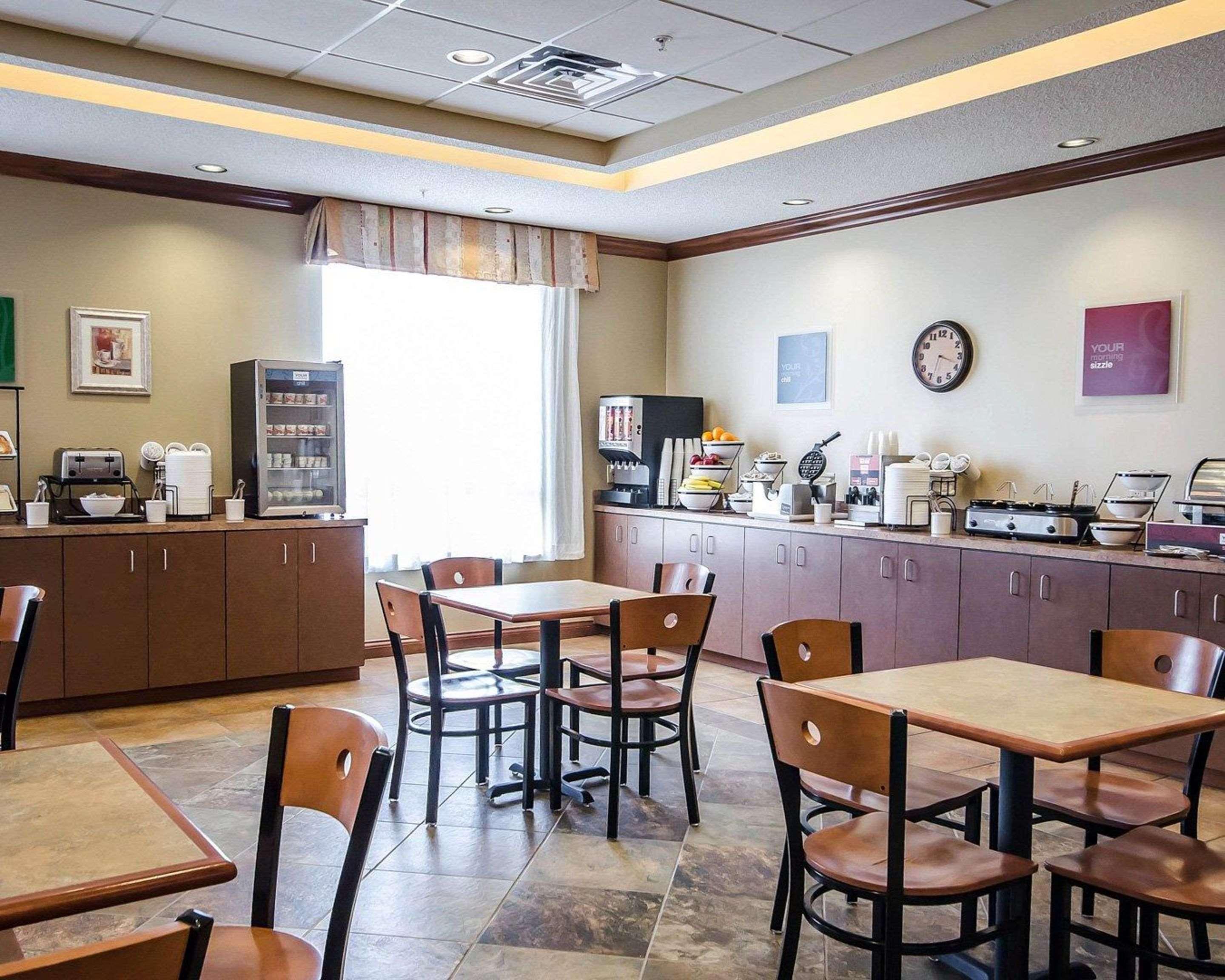 Quality Inn & Suites Rockport-Owensboro North Gold Award Winner Dış mekan fotoğraf