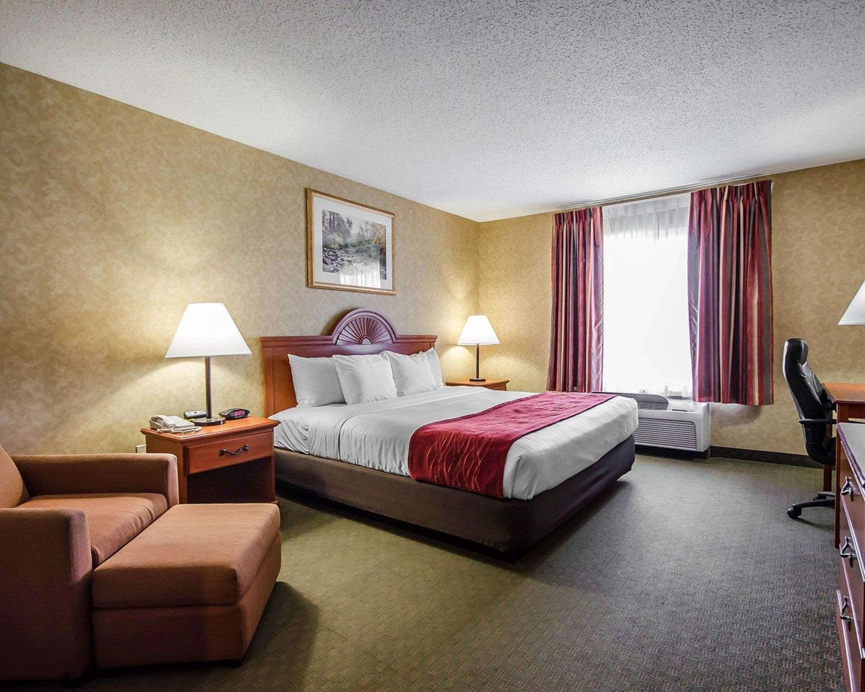 Quality Inn & Suites Rockport-Owensboro North Gold Award Winner Dış mekan fotoğraf
