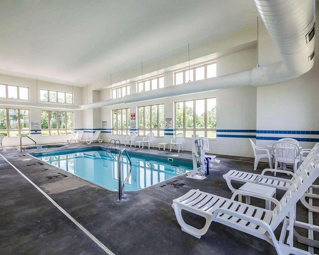 Quality Inn & Suites Rockport-Owensboro North Gold Award Winner Konforlar fotoğraf