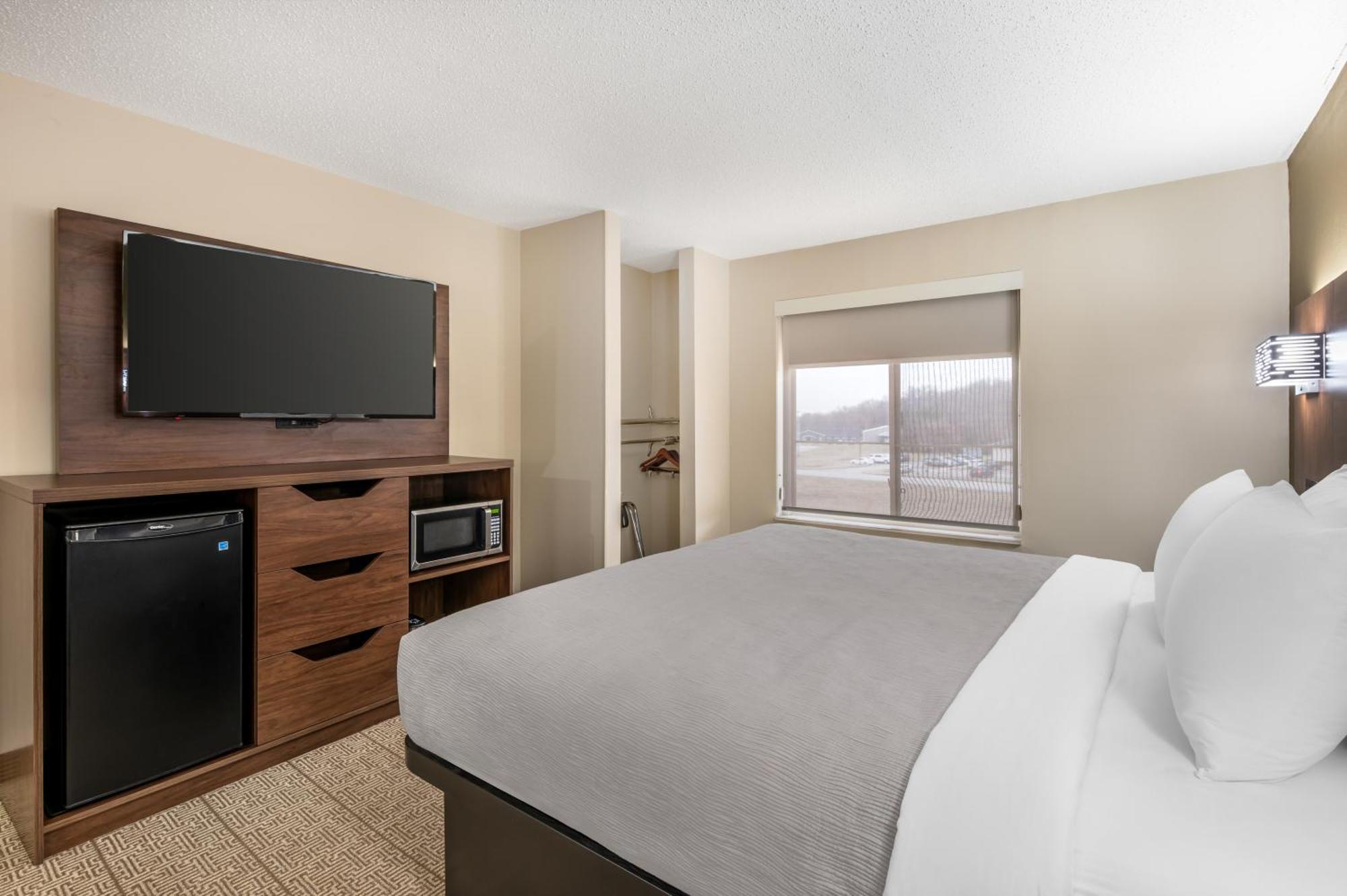 Quality Inn & Suites Rockport-Owensboro North Gold Award Winner Dış mekan fotoğraf