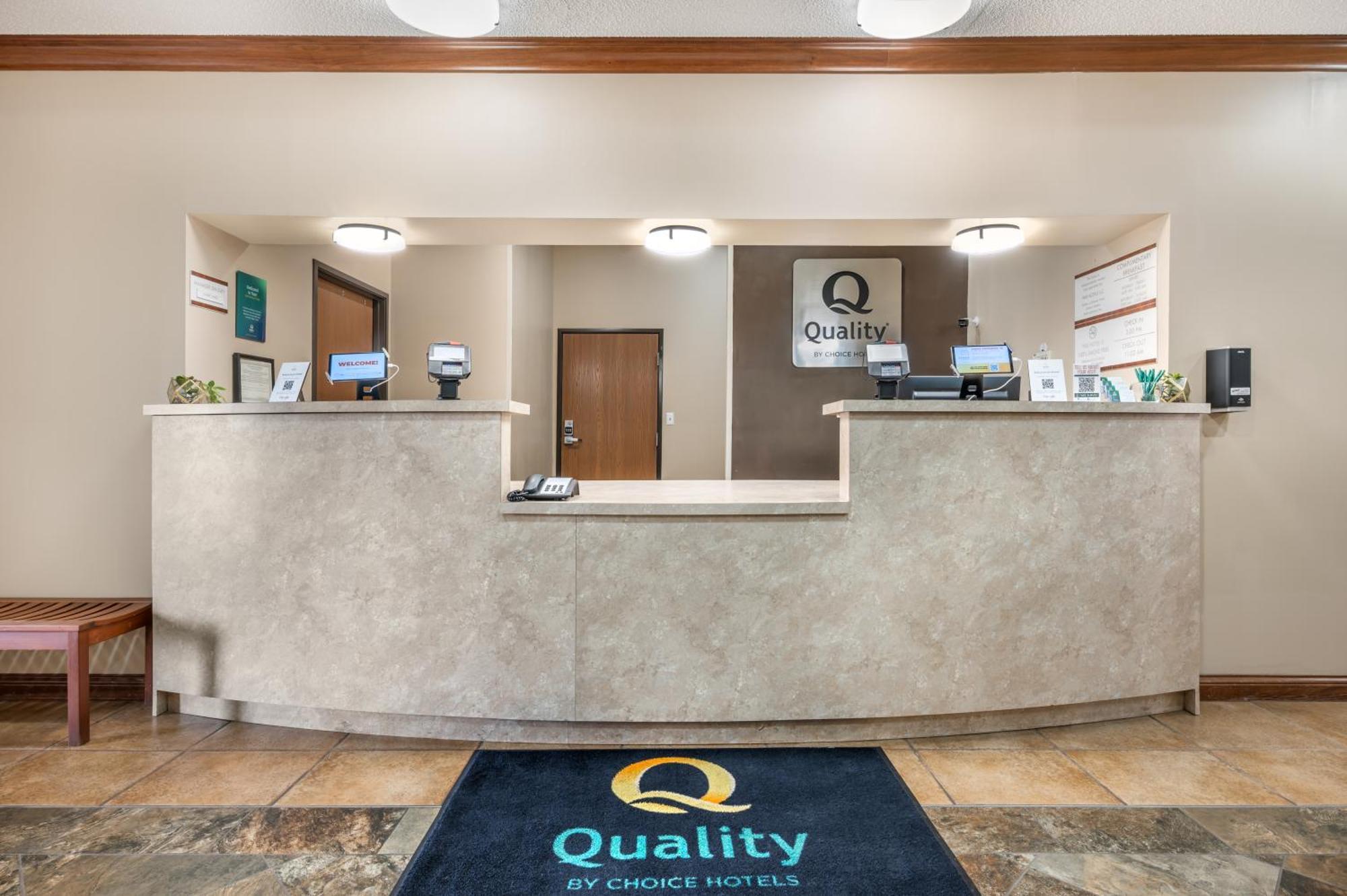 Quality Inn & Suites Rockport-Owensboro North Gold Award Winner Dış mekan fotoğraf