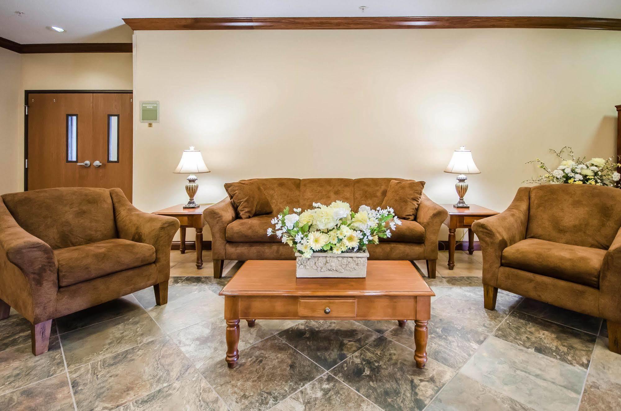 Quality Inn & Suites Rockport-Owensboro North Gold Award Winner Dış mekan fotoğraf